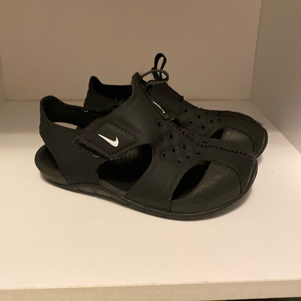 Nike Toddler Sunray Sandals 8